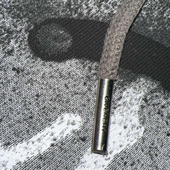 GIVENCHY X Chito Dog Print Graffiti Hoodie - Picture 8 of 13